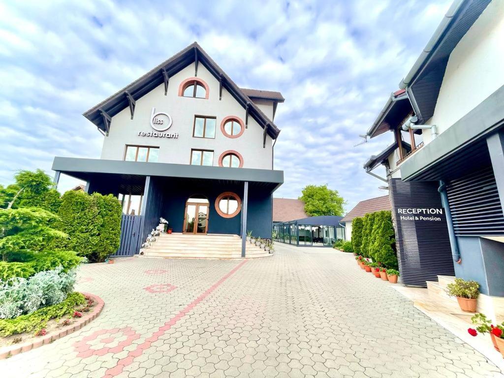 Hotel Bliss Sibiu Exteriér fotografie
